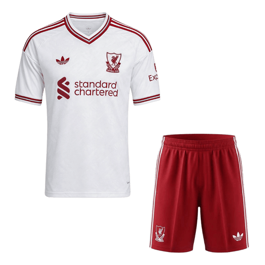 Liverpool vierasjalkapallosetti 2026/27 – pelipaita ja shortsit edestä