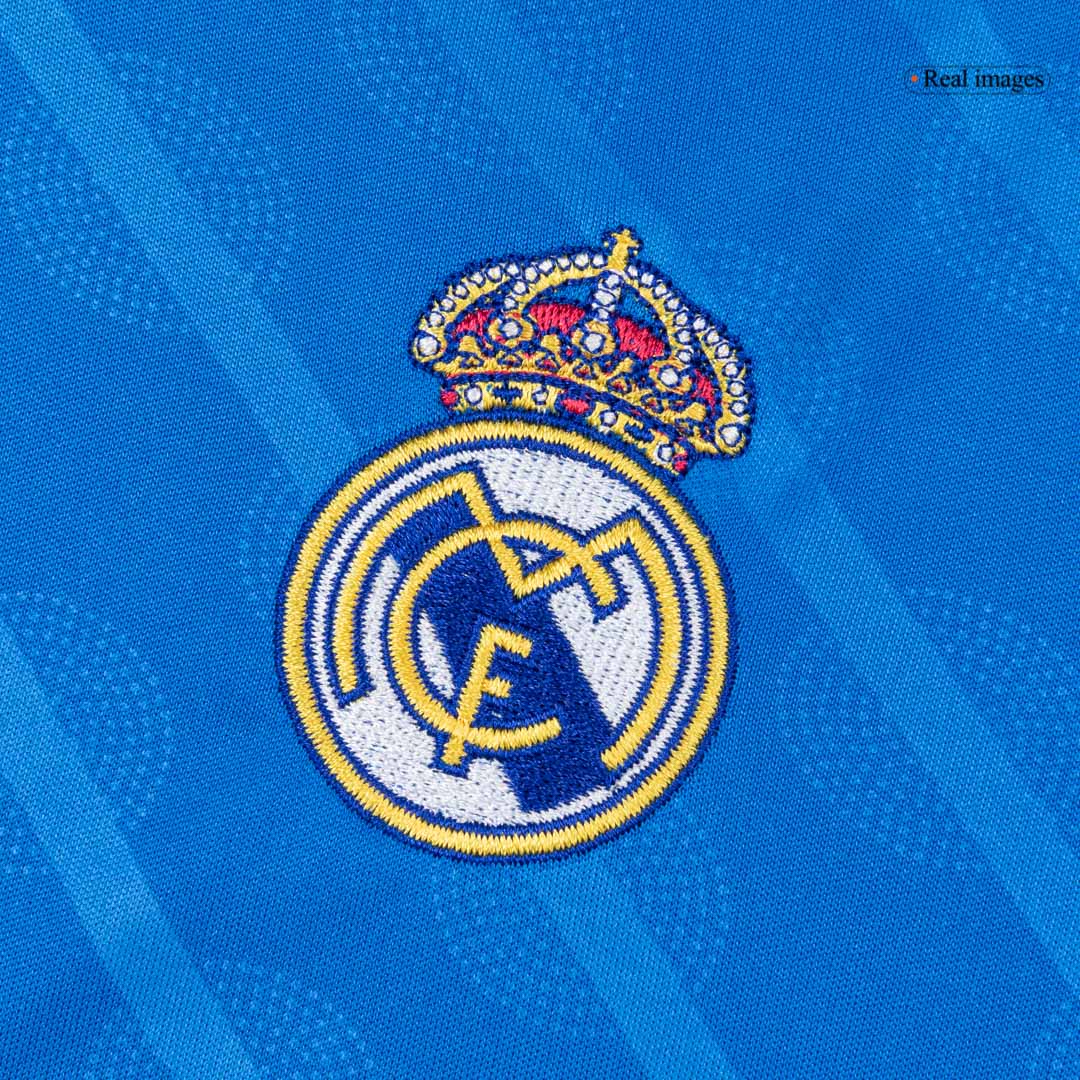 Real Madrid 2025/26 Kolmas Lasten t?ydellinen peliasu - kuva 12