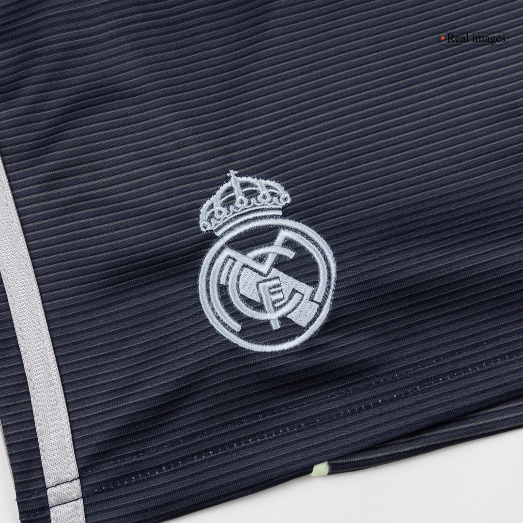 Real Madrid 2025/26 Vieras Lasten t?ydellinen peliasu [PREMIUM] - kuva 3