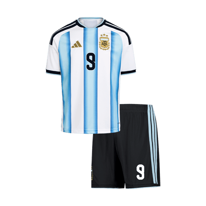 Argentina World Cup 2026 Koti Pelipaitasetti Lasten J. ALVAREZ #9 [PREMIUM] - kuva 10