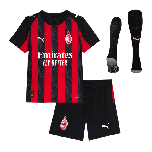AC Milan Lasten Kotipeliasu 2025/26