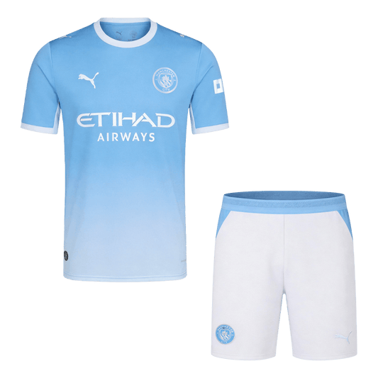 Manchester City kotijalkapallosetti 2026/27 – pelipaita ja shortsit edestä