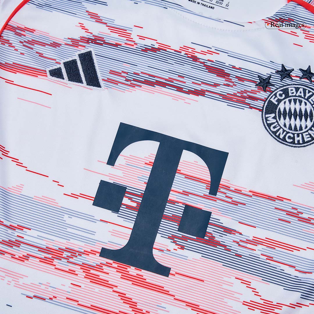Bayern Munich 2025/26 Vieras Pelipaitasetti Lasten - kuva 8