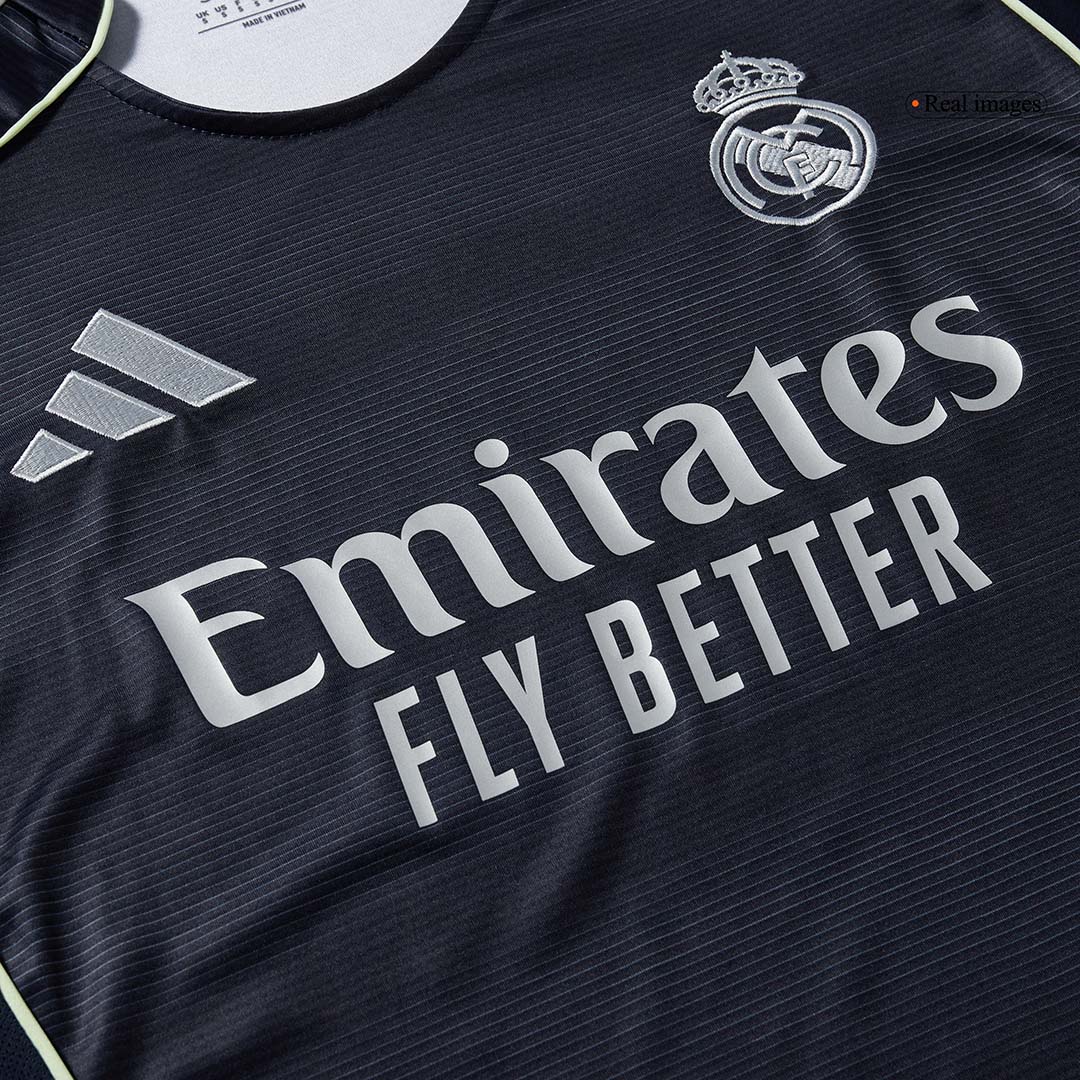 Real Madrid 2025/26 Vieras Pelipaita Miesten VALVERDE #8 [PREMIUM] - kuva 5
